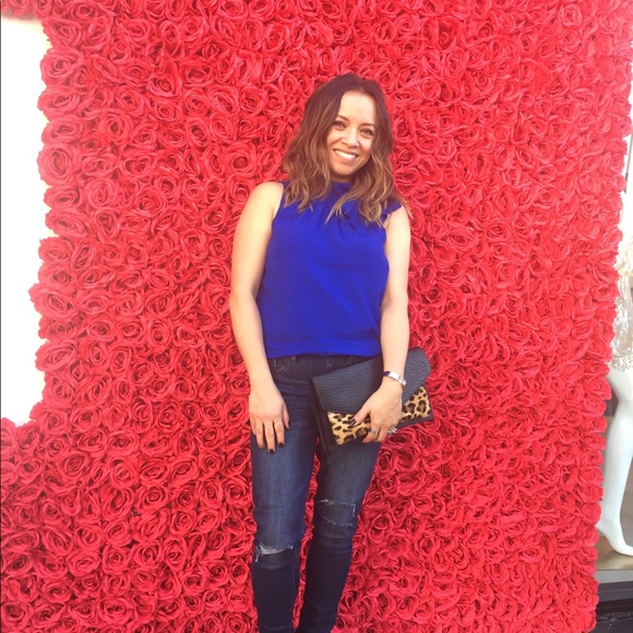 Meet your Posher, Karen - Picture 2 of 2